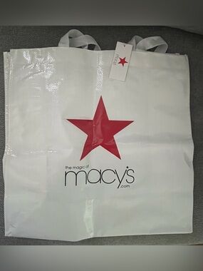 Macy's White Tote with Red Star Logo NWT